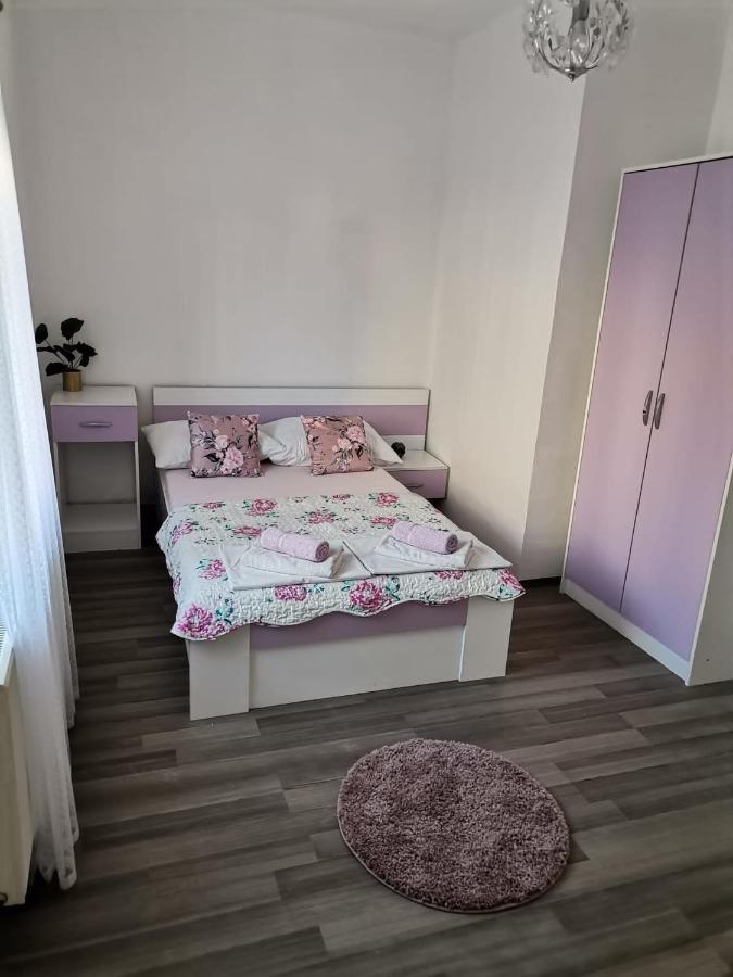 Apartmani Sidro Senj سينج المظهر الخارجي الصورة