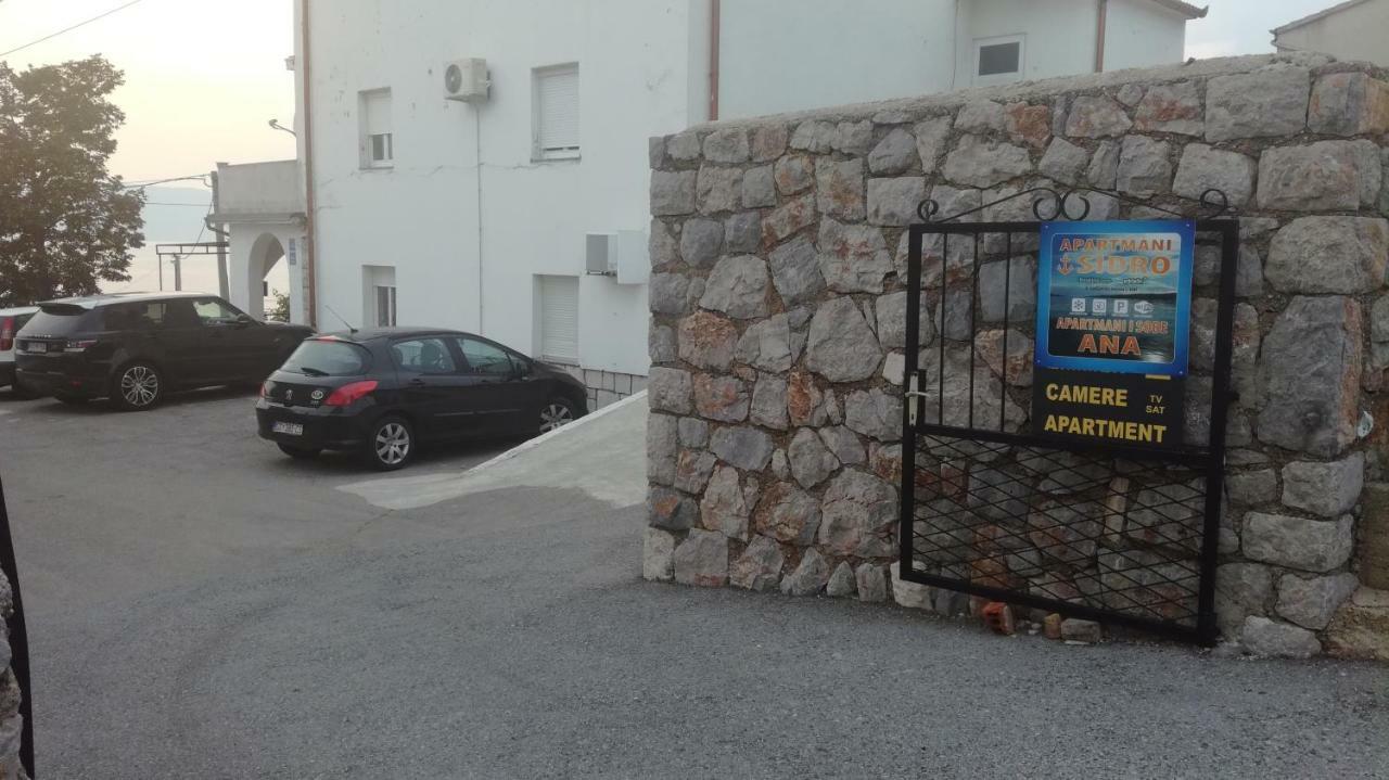 Apartmani Sidro Senj سينج المظهر الخارجي الصورة